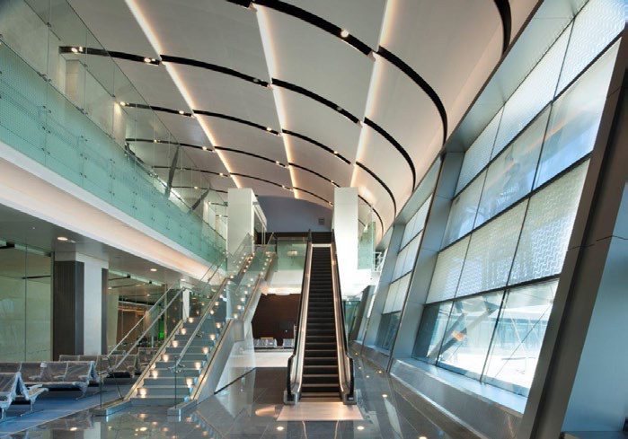 Escalator hall